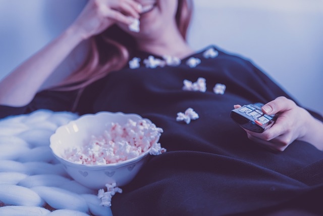Korzyści z oglądania filmów w domu